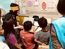 與機器人互動玩遊戲